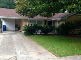 521 Soniat Ave, New Orleans, LA 70123-3914