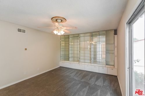 2057 242 St, Lomita CA  90717-1115 exterior