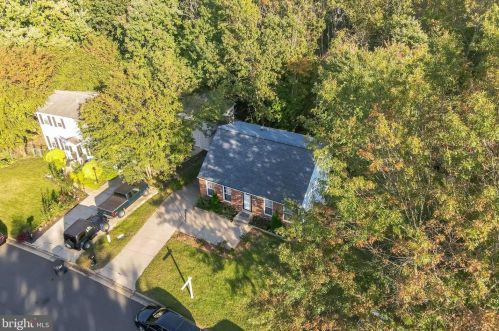 14397 Surrydale Dr, Woodbridge VA  22193-3470 exterior