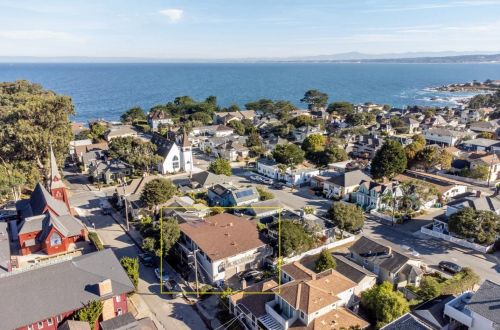 147 12th St, Del Monte Park, CA 93950-2772