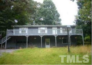 19 Springside Dr, Hendersonville NC  28792-3031 exterior