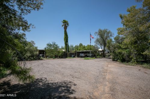 918 Pima Rd, San Tan Valley, AZ 85140-9897