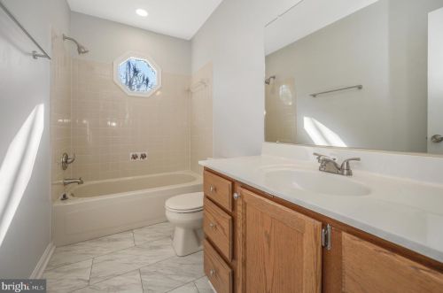 10511 Holleybrooke Dr, Spotsylvania VA  22553-1635 exterior