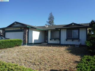 1450 Drake Ct, Oakley, CA 94561-2003
