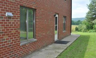 552 State Route 32, New Paltz NY  12561-3917 exterior