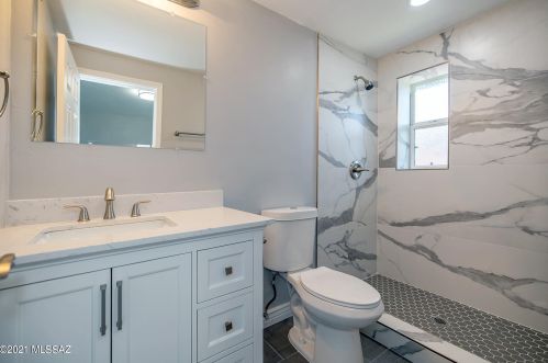 5337 Bellevue St, Tucson AZ  85712-4908 exterior