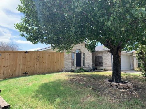 7432 Ashbourne Way, Fort Worth, TX 76133-8923