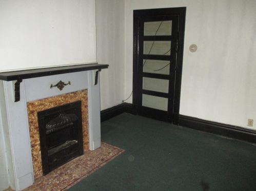 1232 Faulkner St, Pittsburgh PA 15204-1649 exterior