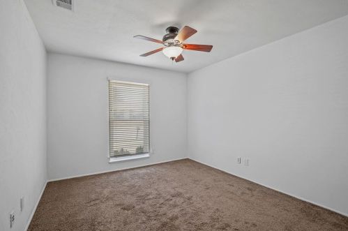 716 Roaming Road Dr, Allen TX  75002-3232 exterior