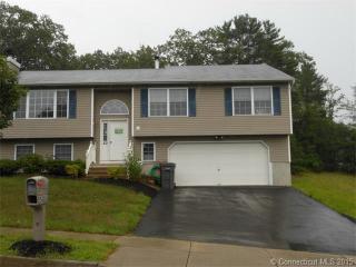 50 Wisteria Dr, Union City, CT 06770-5236