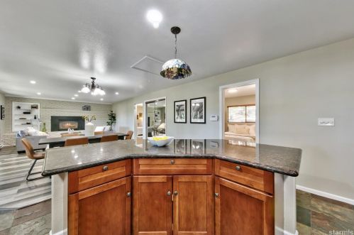 2475 Wagon Train Trl, South Lake Tahoe CA  96150-6838 exterior