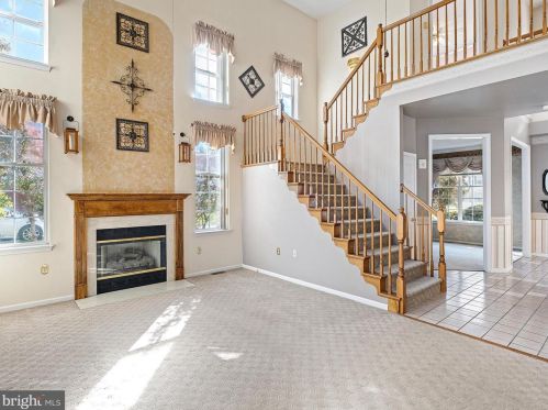 22 Nicole Ct, New Castle, DE 19720-3762