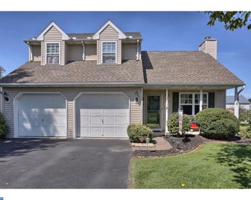 111 Via Dolorosa Dr, Blandon, PA 19510-9681