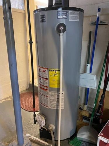 28 Bentley Ave, Greenville PA  16125-1847 exterior