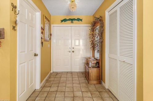 514 22nd St, Cape Coral, FL 33990-4321