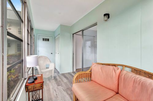 691 Burgundy O, Delray Beach FL  33484-4914 exterior