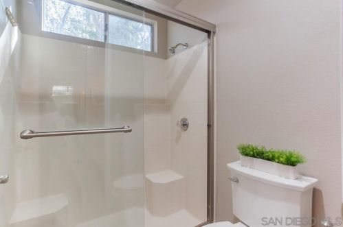 11781 Caminito De Las Missiones, San Diego CA 92128-3342 exterior