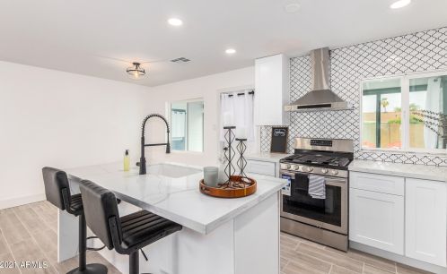7629 Earll Dr, Scottsdale AZ  85251-6510 exterior
