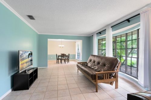 1802 Bluff Oak St, Apopka FL  32712-3900 exterior