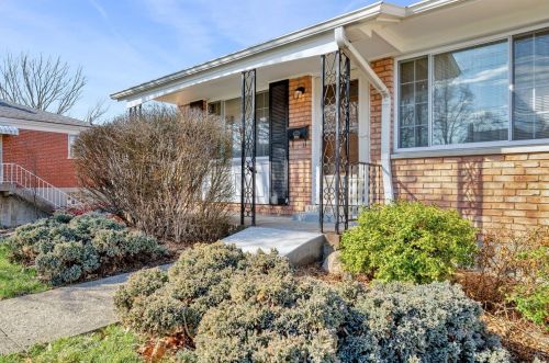 3170 Goda Ave, Cincinnati, OH 45211-2612