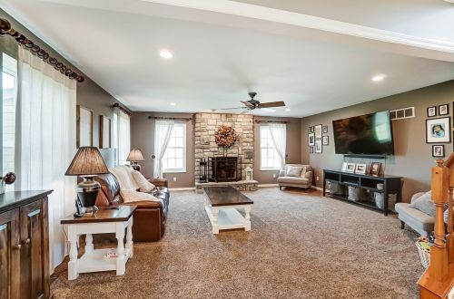 11671 Hawk Dr, New Haven OH  45030-8431 exterior