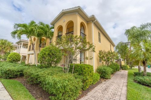 8248 Josefa Way, Naples FL  34114-2666 exterior