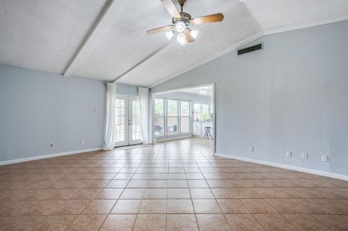 1817 Linda Ln, Richardson TX  75081-2614 exterior