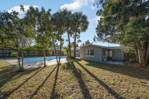 4465 Stuart Ave, Titusville FL  32780-6336 exterior