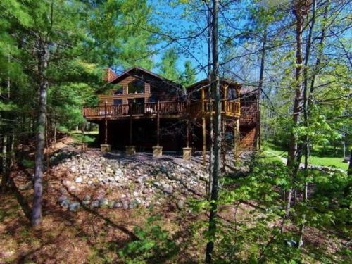 8853 Woodruff Rd, Arbor Vitae WI  54568-9634 exterior