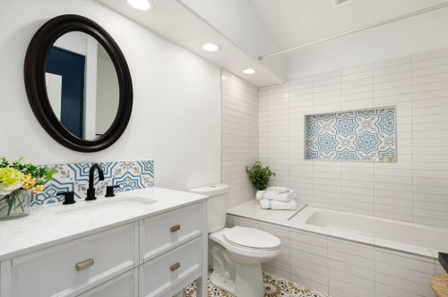 54404 Avenida Madero, La Quinta CA  92253-3620 exterior