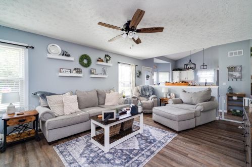 2739 Greystoke Dr, Xenia OH 45385-5720 exterior