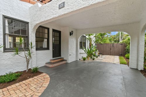529 34th St, West Palm Beach, FL 33407-4823