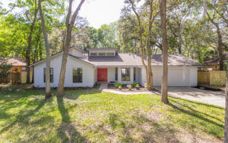 318 Tarrasa Dr, Jacksonville, FL 32225-3279