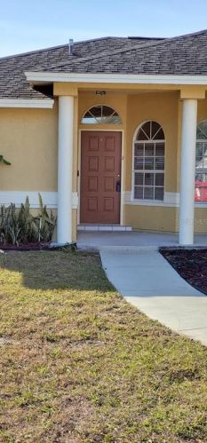 1643 Lynsfield Ct, Lutz, FL 33549-4169