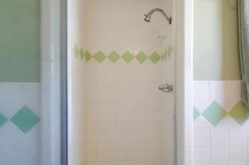 15132 Doty Ave, Lawndale CA  90260-2318 exterior