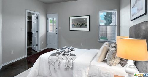 1509 Lucille St, Seguin TX  78155-2153 exterior