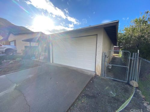 33195 Schaper St, Lake Elsinore CA  92530-6173 exterior