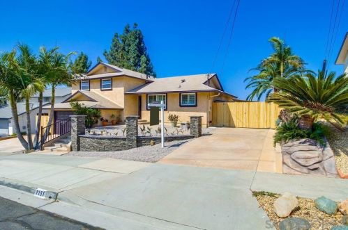 7151 Regner Rd, San Diego, CA 92119-1943