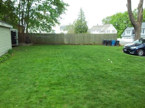 20 Mount Pleasant View Ave, Cumberland RI  02864-2300 exterior