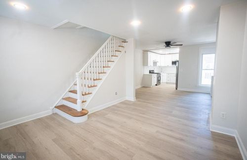 5241 Marshall St, Philadelphia, PA 19120-3134