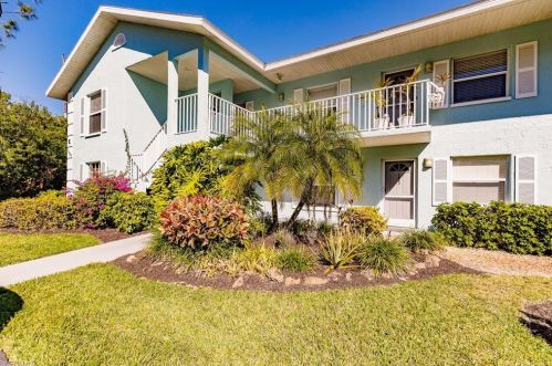 5737 Whitaker Rd, Naples, FL 34112-2910