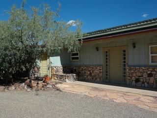 3385 Rusty Spurs Rd, Mcguireville, AZ 86335-5139