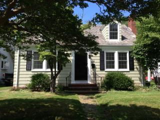 114 Randall Ave, Norfolk VA  23503-4420 exterior