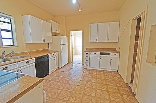 830 Dolphin Ridge Rd, West Palm Beach, FL 33406-4420