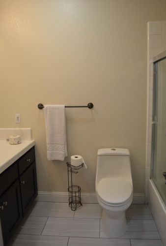 3128 Queens Gate Ln, Modesto CA  95355-8684 exterior
