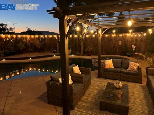 4796 Corwin Ct, Pleasanton CA  94588-3804 exterior