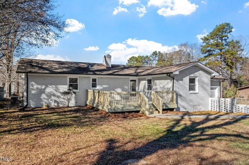 446 Spring Valley Dr, Burlington NC  27217-8737 exterior