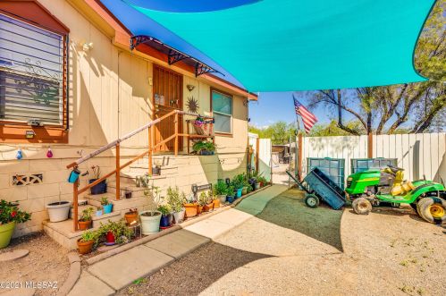 1826 Dragoon St, Tucson, AZ 85745-1912