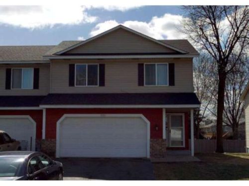 1880 Deer Hills Trl, Saint Paul, MN 55122-2272
