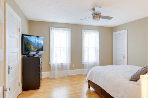 939 Bayard Ave, Saint Paul MN 55102-4003 exterior